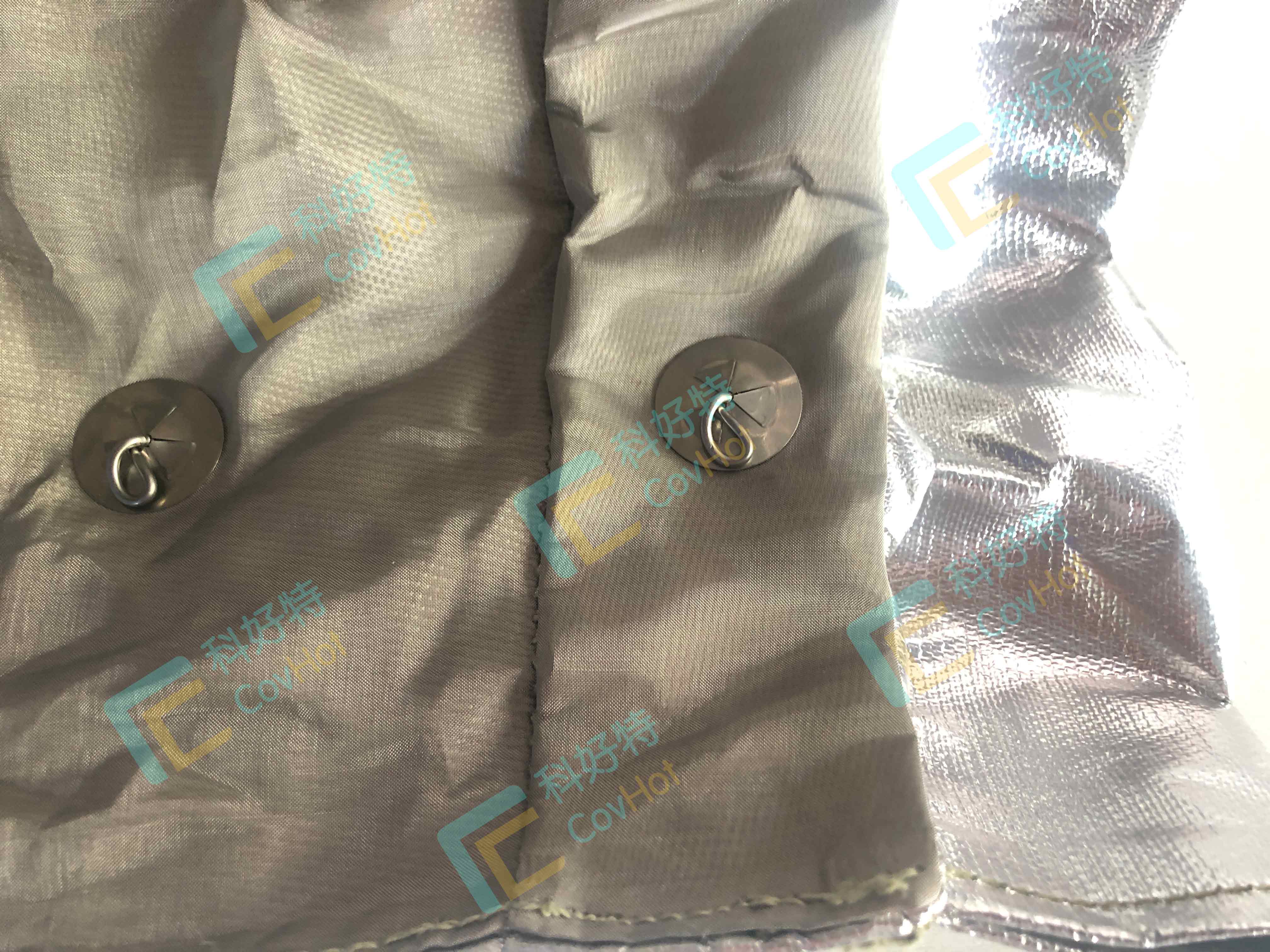 <a href=http://m.hafoxiaoxue.cn/e/tags/?tagname=%E5%8F%AF%E6%8B%86%E5%8D%B8%E4%BF%9D%E6%B8%A9 target=_blank class=infotextkey>可拆卸保溫</a>護套