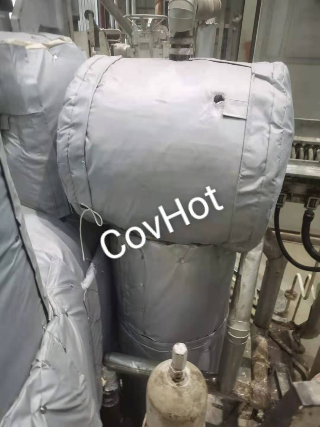 汽輪機<a href=http://m.hafoxiaoxue.cn/e/tags/?tagname=%E4%BF%9D%E6%B8%A9%E5%A5%97 target=_blank class=infotextkey>保溫套</a>