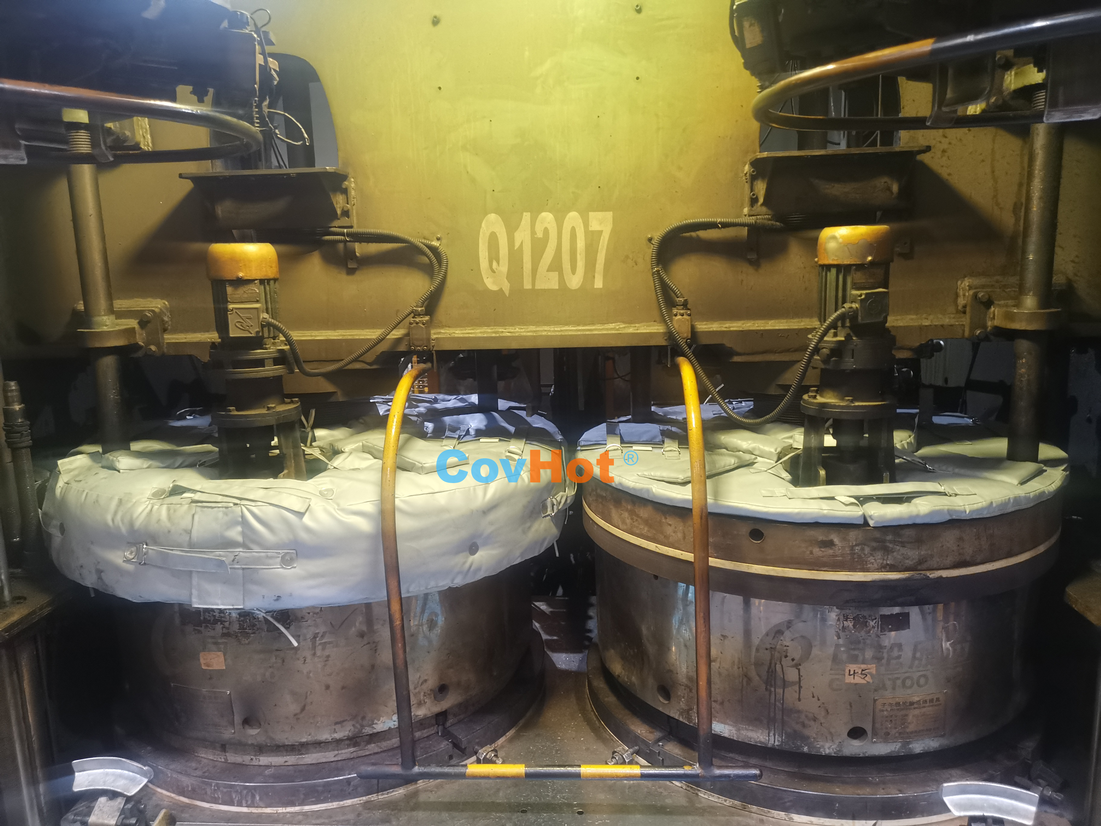 <a href=http://m.hafoxiaoxue.cn/e/tags/?tagname=%E5%8F%AF%E6%8B%86%E5%8D%B8%E4%BF%9D%E6%B8%A9%E5%A5%97 target=_blank class=infotextkey>可拆卸<a href=http://m.hafoxiaoxue.cn/e/tags/?tagname=%E4%BF%9D%E6%B8%A9%E5%A5%97 target=_blank class=infotextkey>保溫套</a></a>